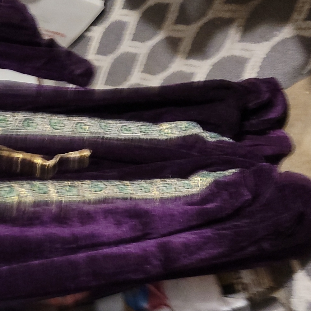 Costume Dress - Picture 2 of 7
